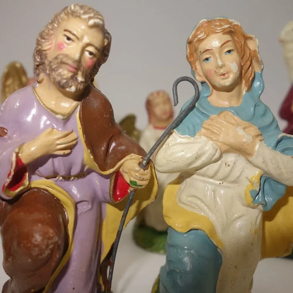 Vintage Signed Nativity Scene Figures 9 Piece Set Chalkware Made in Italy - Picture 8 of 12